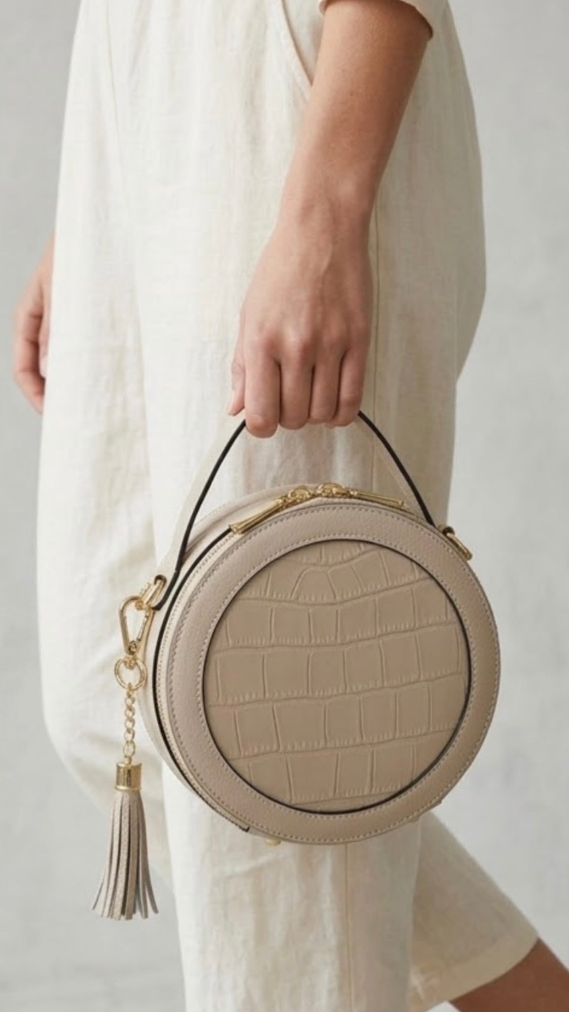 Croc Finished Leather Circle Cross Body Bag - Ivory